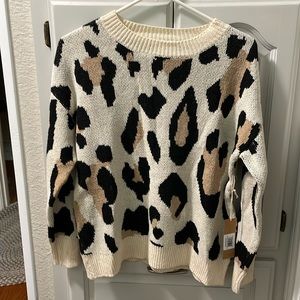Women’s Cheetah Print Sweater- Size small